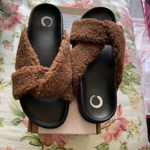 Journee Collection Jc Dalynnda Womens Slip-On Slippers  9|Medium|Brown